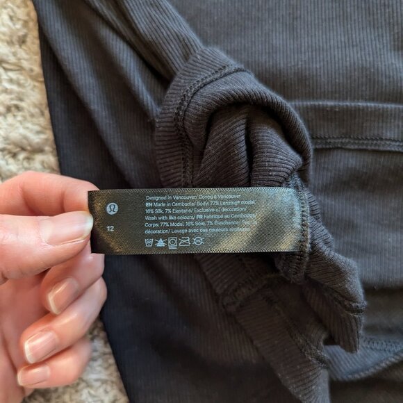 Lululemon Ribbed Modal-Silk Blend Reversible T-Shirt Black 12 - Picture 6 of 7